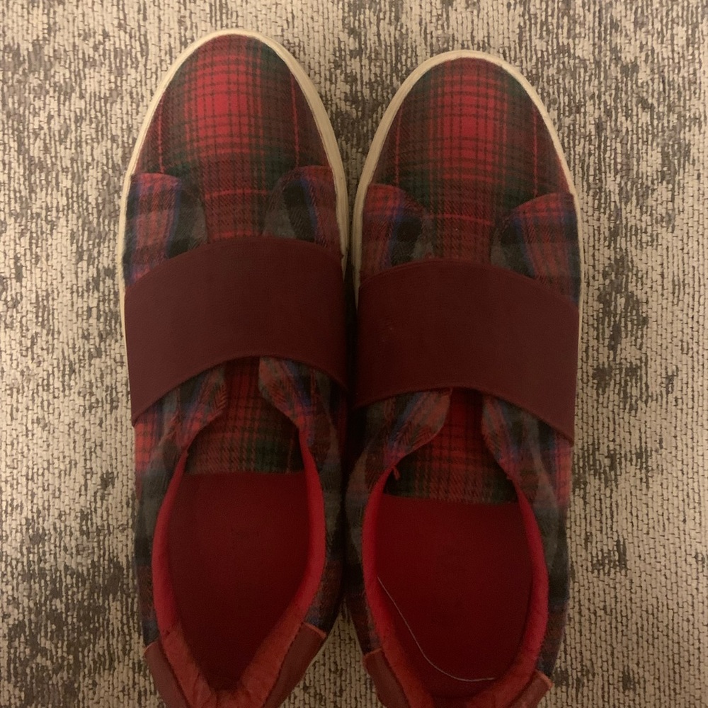 Women’s Renvy Plaid Platform Sneaker
